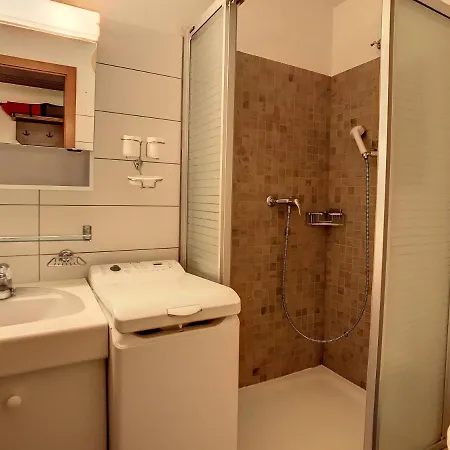 Porthos 29-30 Apartamento *